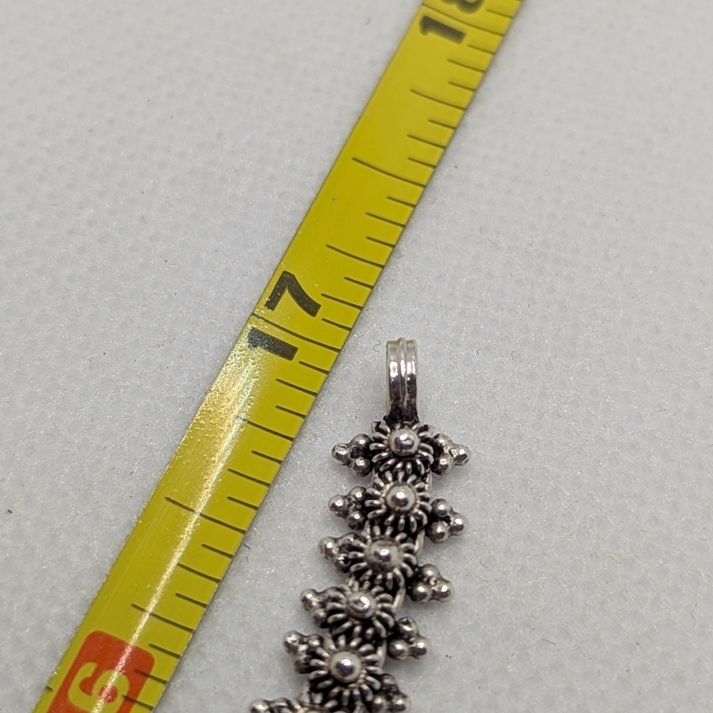Granulated Flower Silver Necklace - Picture 7 of 8